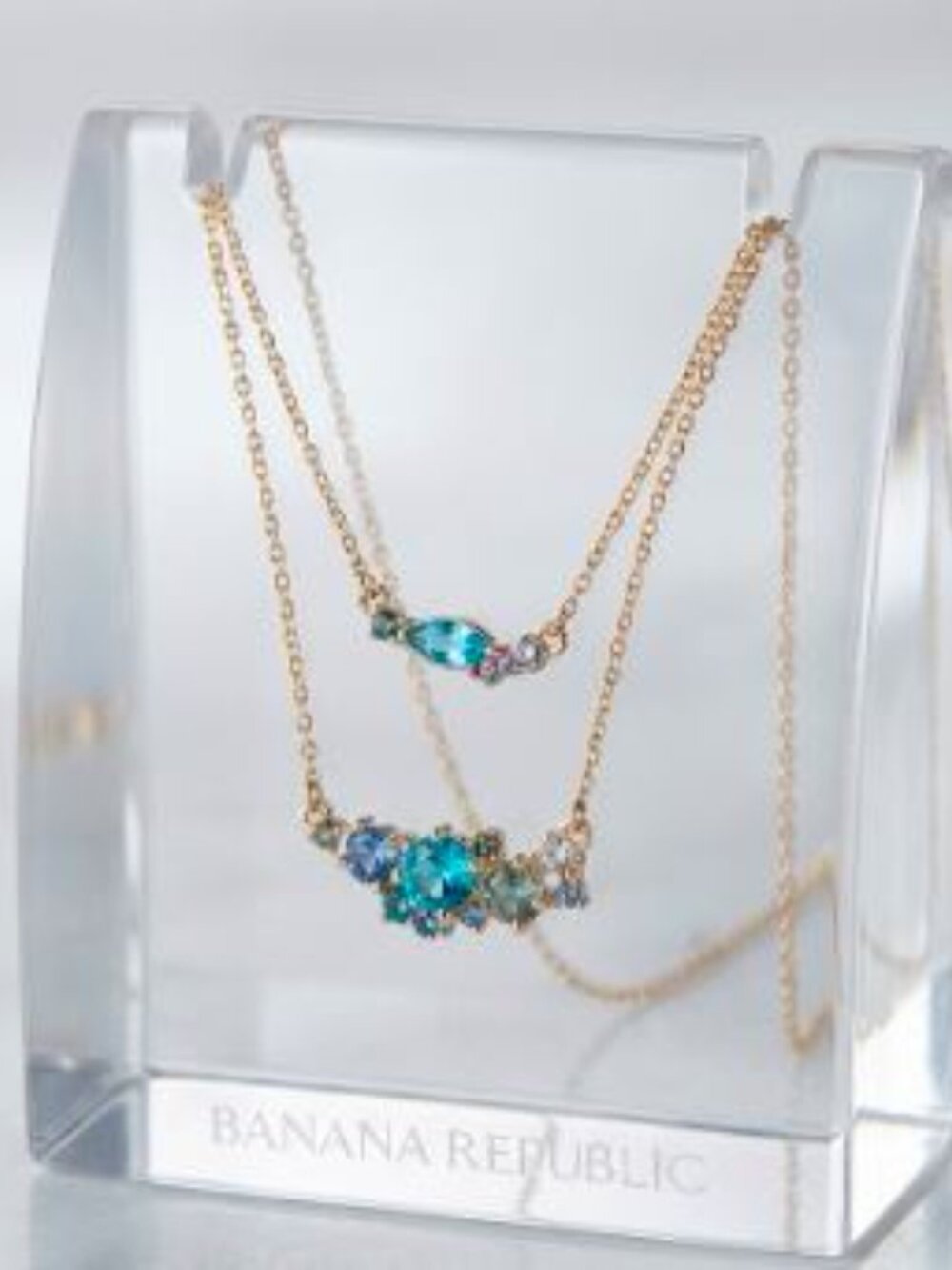 Banana Republic Brilliant Crystal Turq Topaz Tiered Layer necklace NWT 62.00